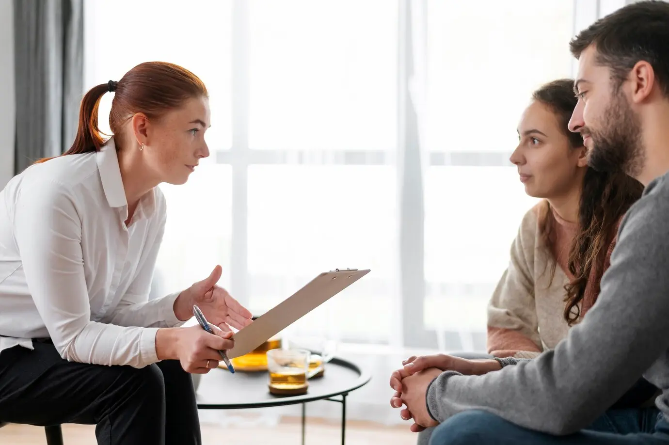 A couple is receiving marriage counseling