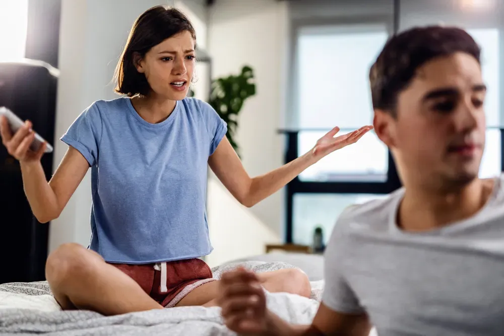 Girl frustrated at boyfriend losing interest in her